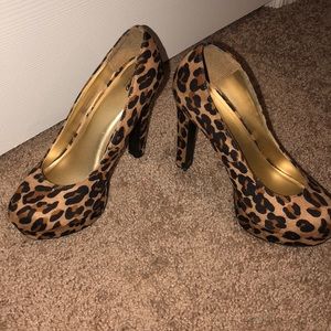 Leopard heels